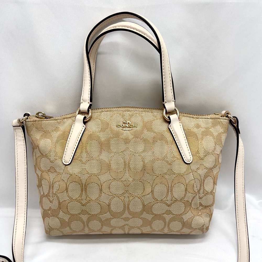 COACH Small Kelsey Signature Tan and Beige Convertible Canvas Bag